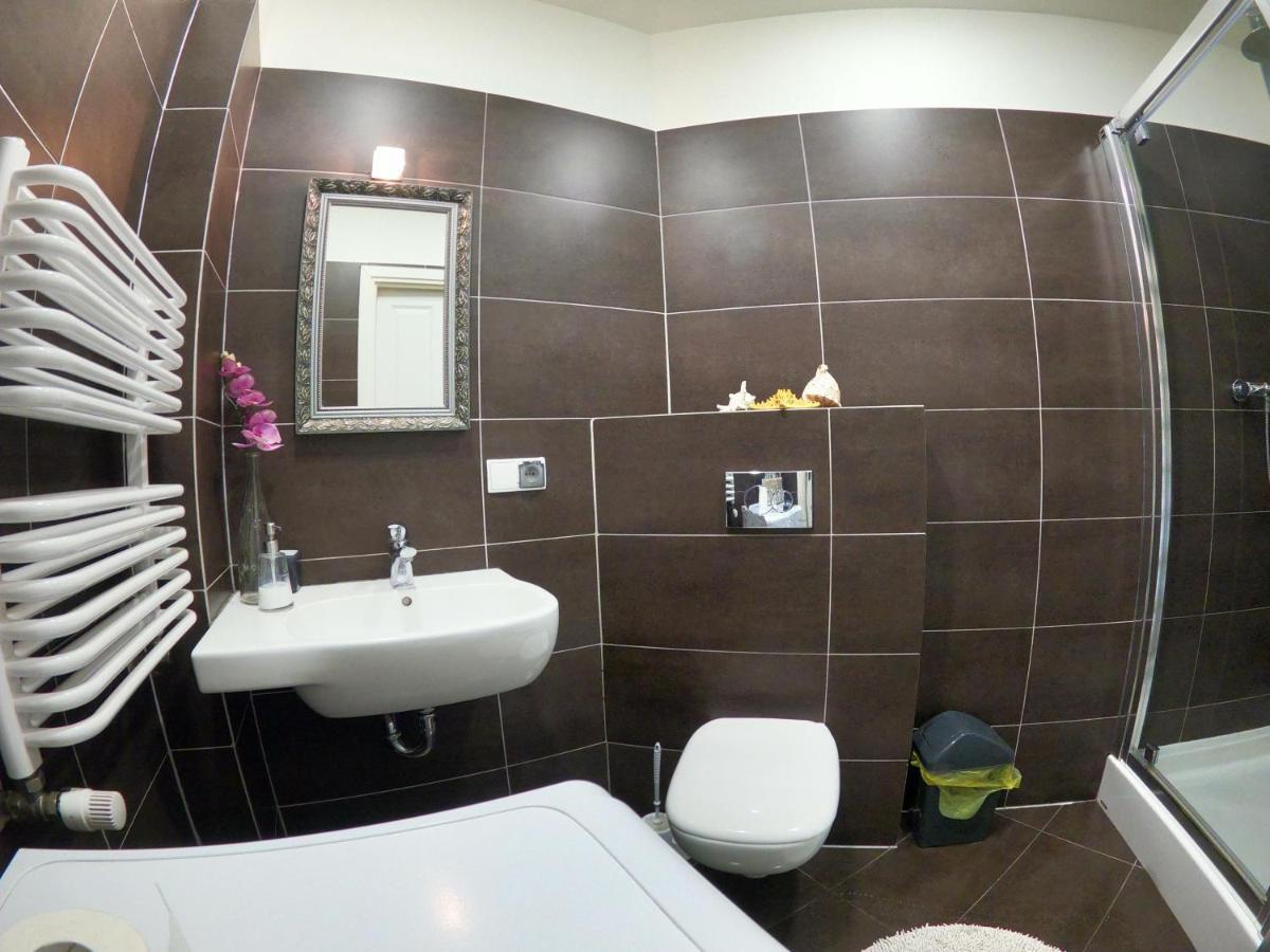 Apartamenty Apartlux Poznan Bagian luar foto