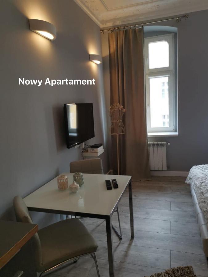Apartamenty Apartlux Poznan Bagian luar foto